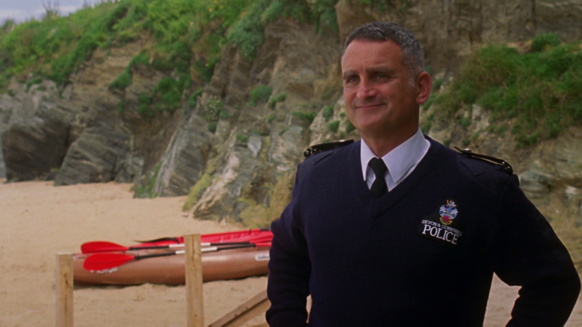 Watch the promo for DOC MARTIN 906